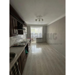 3-к. кв, 70 м², 3/5 эт.